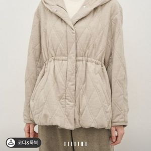 더캐시미어 울 퀼티드 드로우스트링 후드 패딩 점퍼 라이트세피아 55 타임 랑방 마인 시스템 오브제 sjsj 이미지