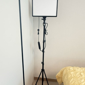 개인방송, 뷰티샵 사진찍기 좋은 SL-288A LED 조명+스탠드(인천지역 직거래가능) 이미지