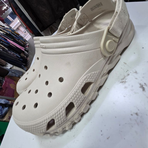 크록스 샌들 280 이미지