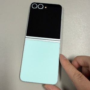 갤럭시 Z 플립6 256GB 민트색상 판매해용 이미지