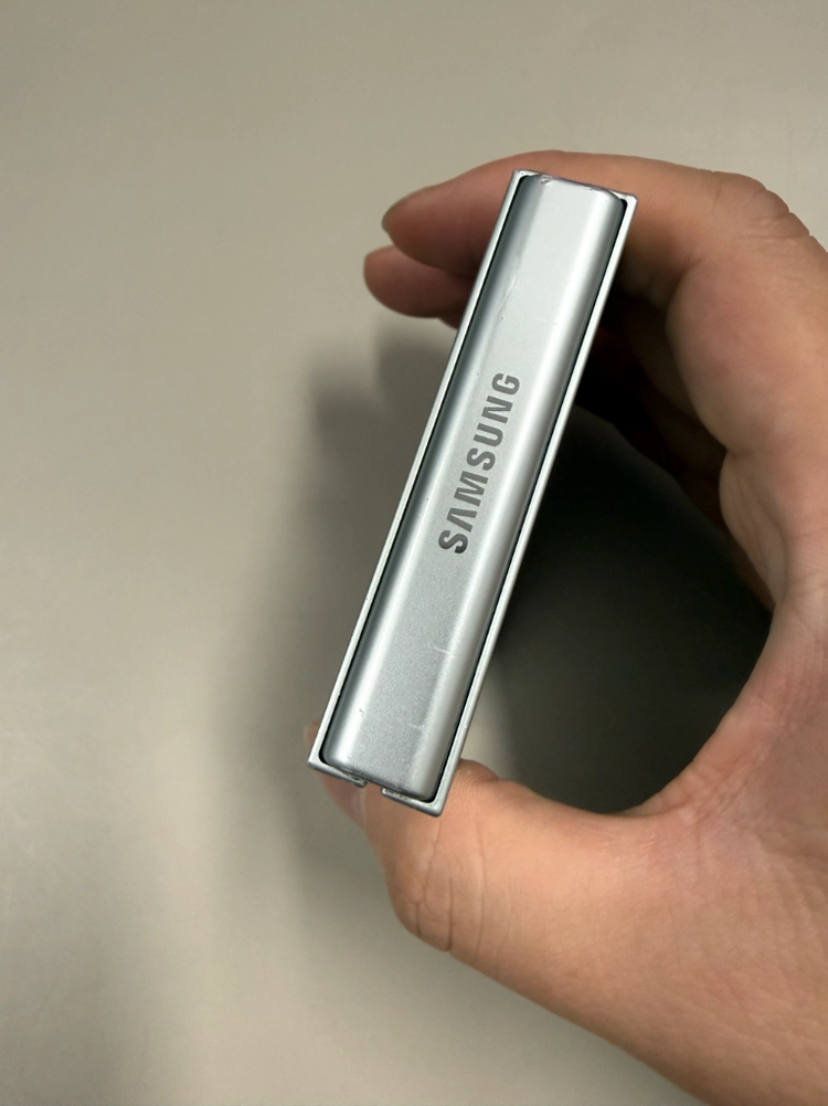 갤럭시 Z 플립6 256GB 민트색상 판매해용 이미지