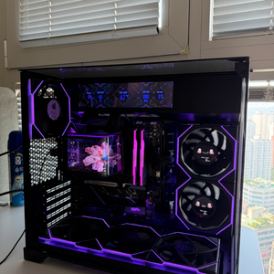 9800x3D 리안리 신상 반본체 시스템 이미지