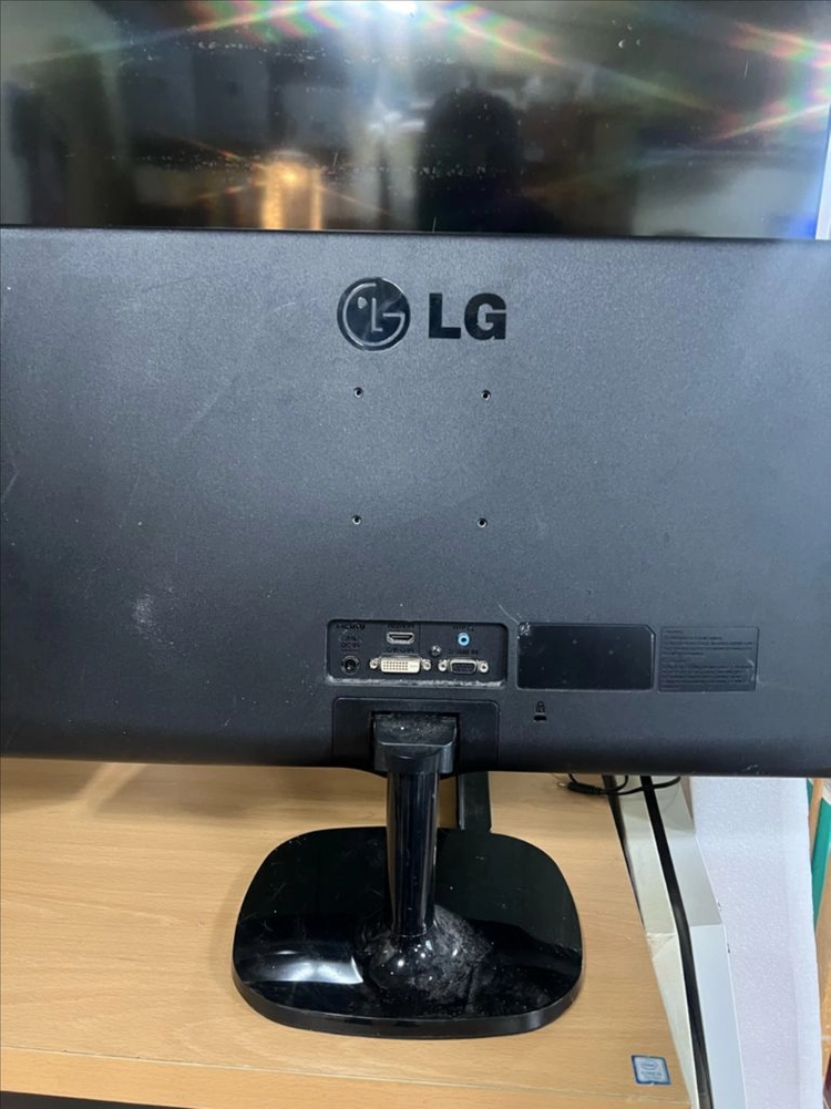 LG 24인치 듀얼 모니터 이미지