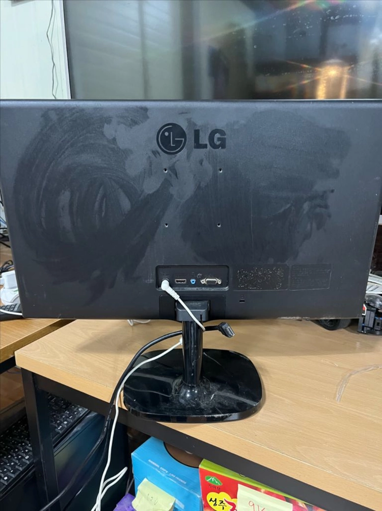 LG 24인치 모니터 IPS LED 이미지