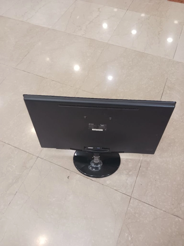 라온 sg230 23인치모니터 이미지