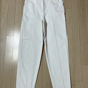 IRO 화이트 데님 이로 청바지 이미지