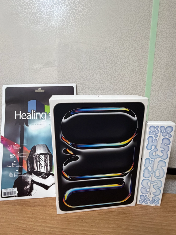 130만원 iPad Pro 11인치 M4 Wi-Fi 256GB 실버와 Apple Pencil Pro, 애케플 구성 이미지