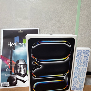 130만원 iPad Pro 11인치 M4 Wi-Fi 256GB 실버와 Apple Pencil Pro, 애케플 구성 이미지