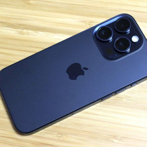 아이폰 15 Pro 256gb 이미지