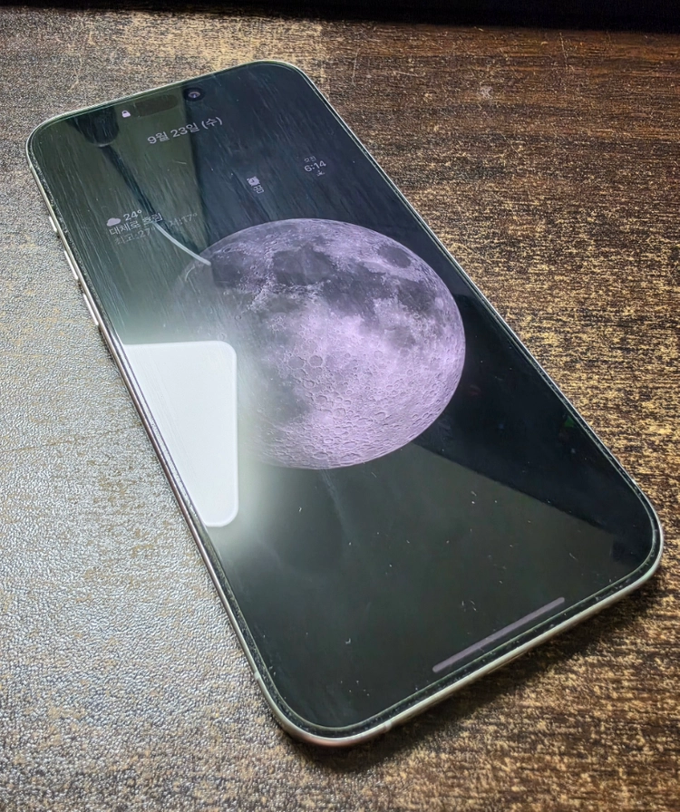 아이폰 16 프로 맥스 256gb 화이트 상태 s급 이미지
