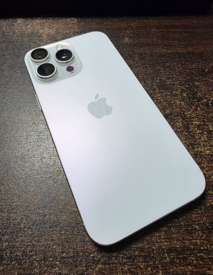 아이폰 16 프로 맥스 256gb 화이트 상태 s급 이미지