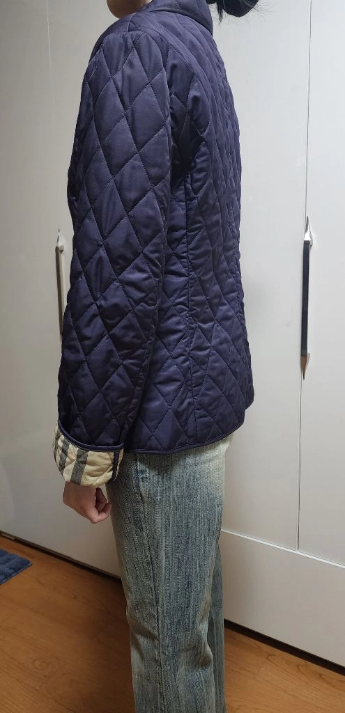 버버리 퀼팅 자켓-사은품코치백 이미지