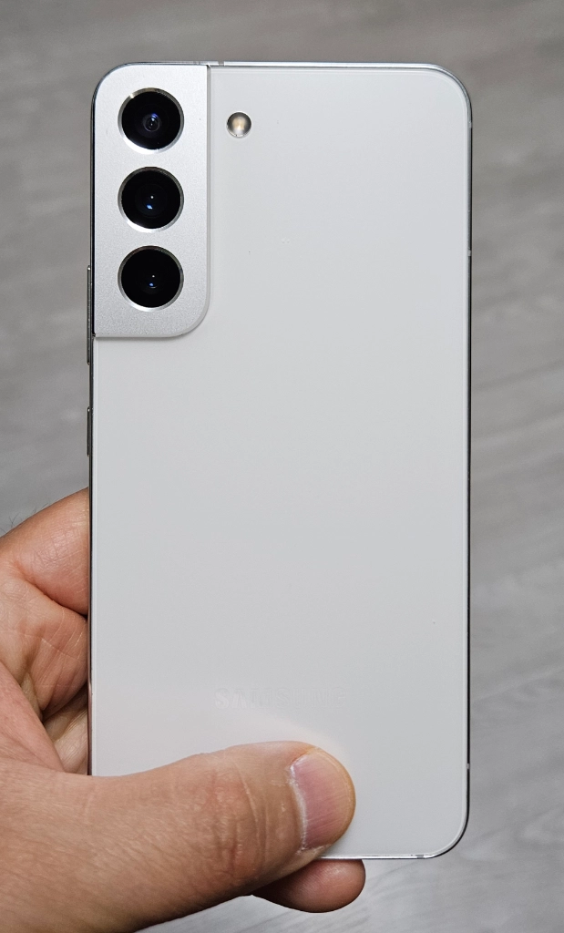 갤럭시 S22 화이트 256GB 싸게 팝니다. 이미지