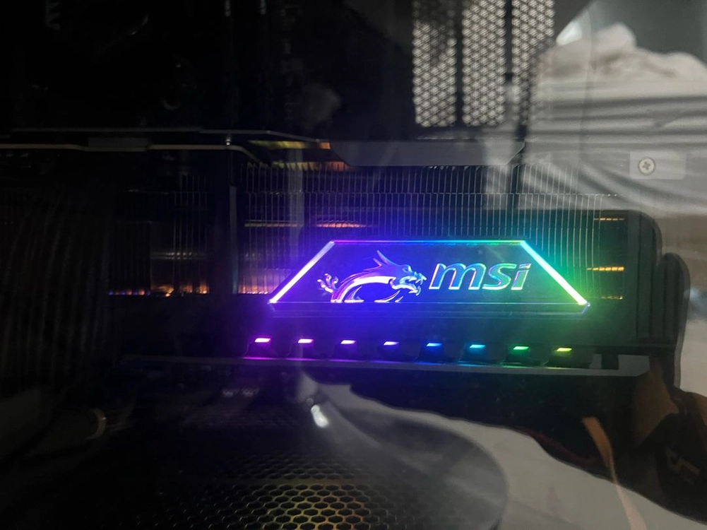 RTX 5090 그래픽카드 이미지