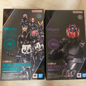 SHF 가면라이더 기츠 디자이어 그랑프리 GM 라이더 세트. 이미지