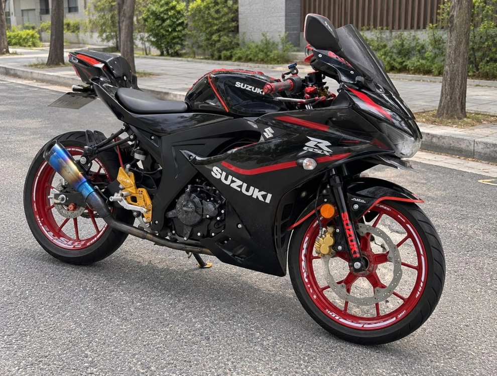 2024년식 스즈키 GSX-R125 1.2만키로 이미지