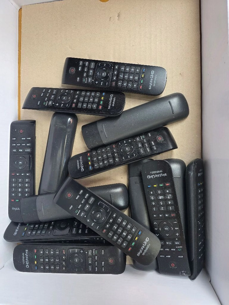 TV 리모컨 세트 이미지