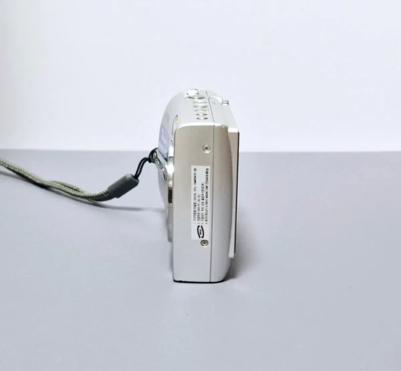 올림푸스 FE-130 디지털카메라 이미지