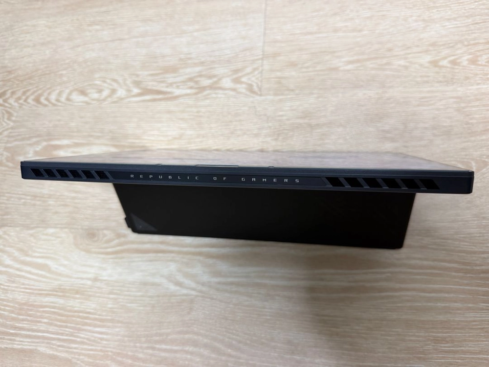 ASUS ROG Flow Z13 (2025) 64GB 모델 판매합니다. 이미지