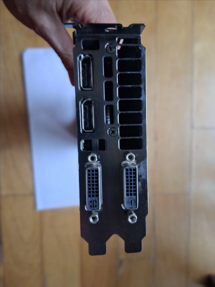 Nvidia 엔비디아 Quadro 쿼드로 k5200 그래픽카드 이미지
