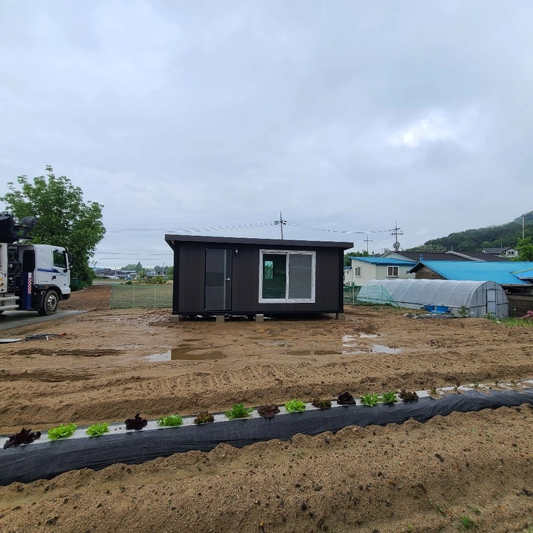 농막 컨테이너 3m x 6m 체류형쉼터 판매합니다 이미지