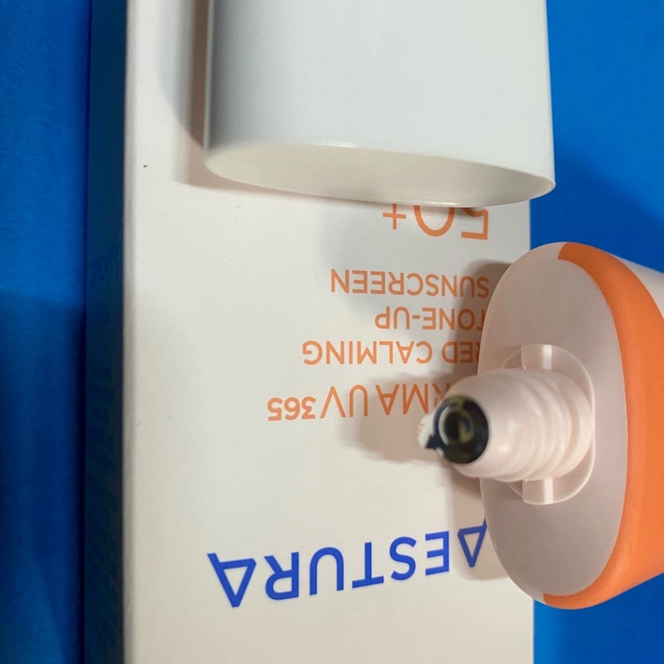 [새제품]에스트라 더마UV365/레드진정톤업선크림40+40ml 이미지