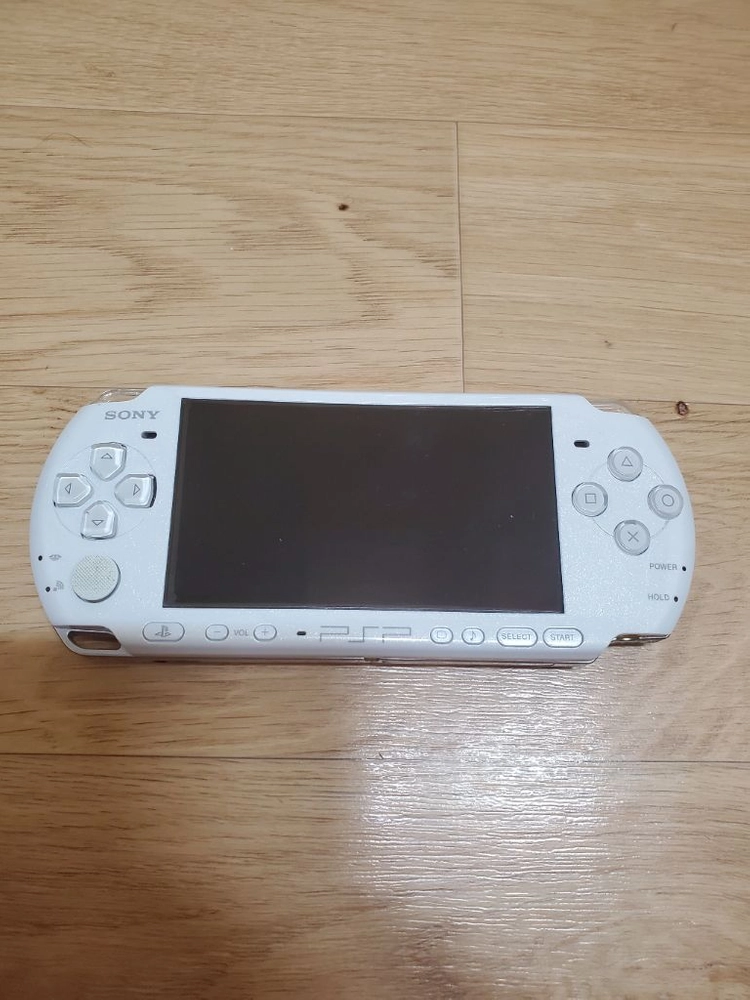 소니 PSP 3000 (8GB 메모리스틱 포함) - 안심되는 중고거래