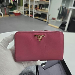[정품] 프라다 컴팩트 반지갑 이미지