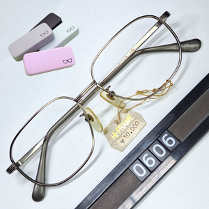 NO.2493 안경테 52mm 실버 스퀘어 일본 빈티지 데드스톡 아메카지 레트로 클래식 앤틱 복고 Y2K 아이웨어 이미지