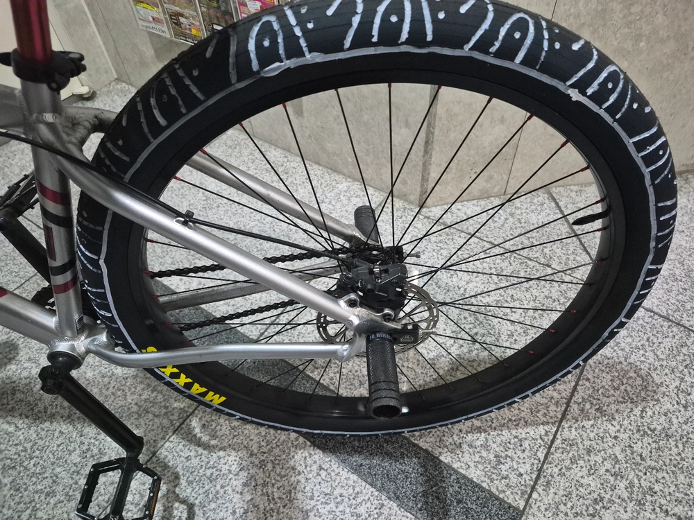 윌리바이크 se bikes 빅플라이어 기스도까 없음 이미지