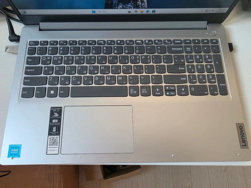 레노버 IdeaPad Slim 1 15IJL7 15.6인치 노트북 팝니다 이미지