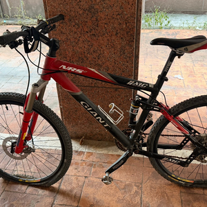 자이언트 풀샥 자전거 MTB 이미지