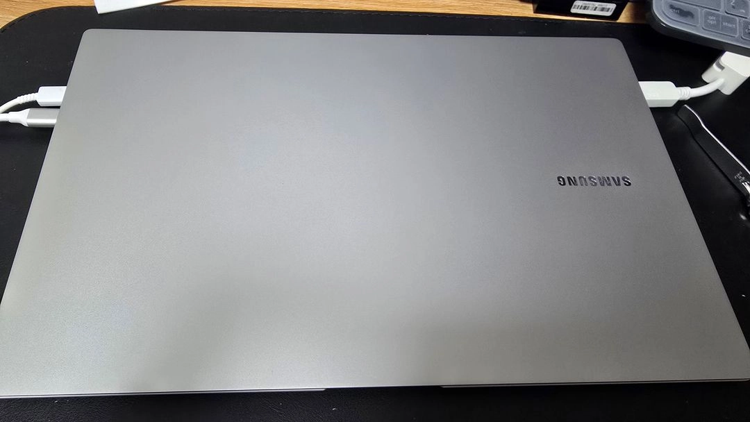삼성전자 갤럭시북 이온 NT931XCJ-KC1/C 이미지