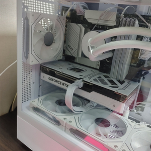 rtx 4070 +추금으로 4070 ti ,ti super(화이트) 구해봅니다 이미지