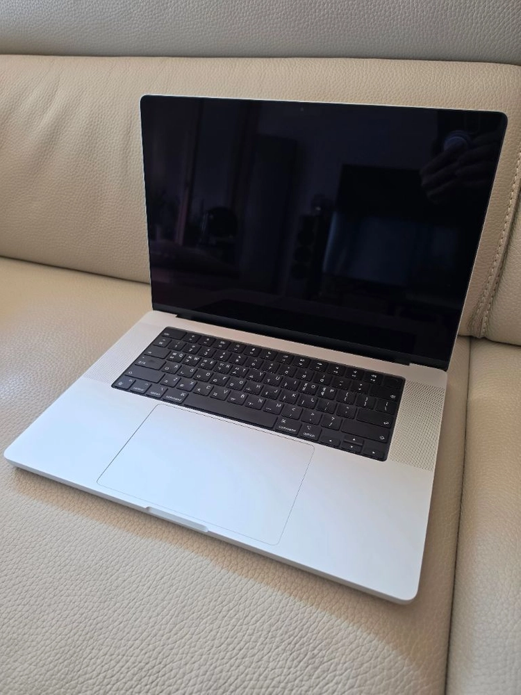 M4 Max 맥북프로 16인치 (36GB/1TB) S급 이미지