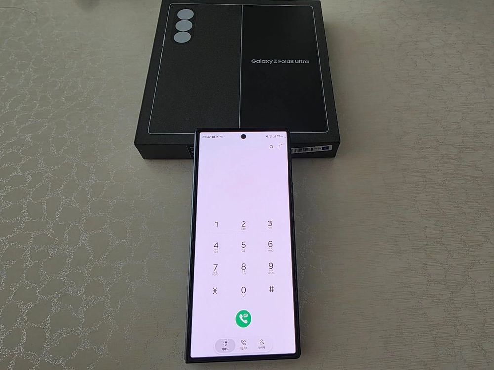 갤럭시 폴드 8 울트라 512기가 바이올렛 이미지