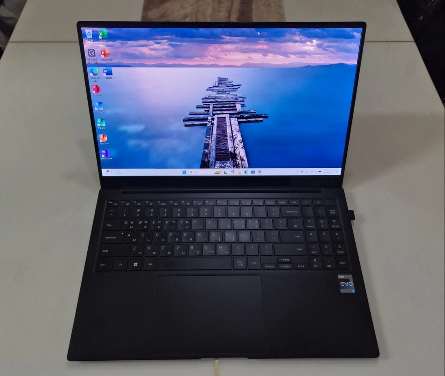 삼성 노트북 갤럭시북2 프로 NT950XEE, i7 12세대, 32G, 256G, 외장그래픽카드 이미지