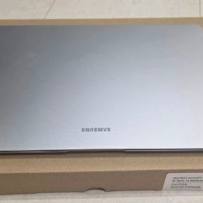 (S급) 갤럭시북6 프로 16인치 X7 / 32GB / 1TB / NT960XJG-KD72S