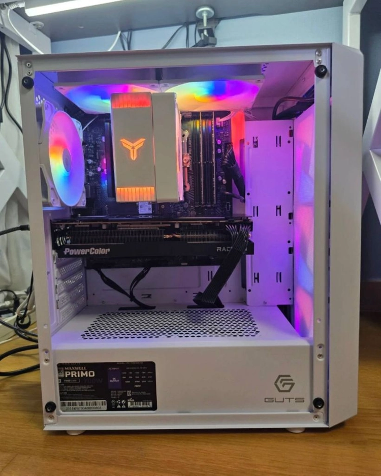 라이젠5 7500F CPU,RX7700XT 12G 게이밍pc 컴퓨터 본체 - 안심되는 중고거래
