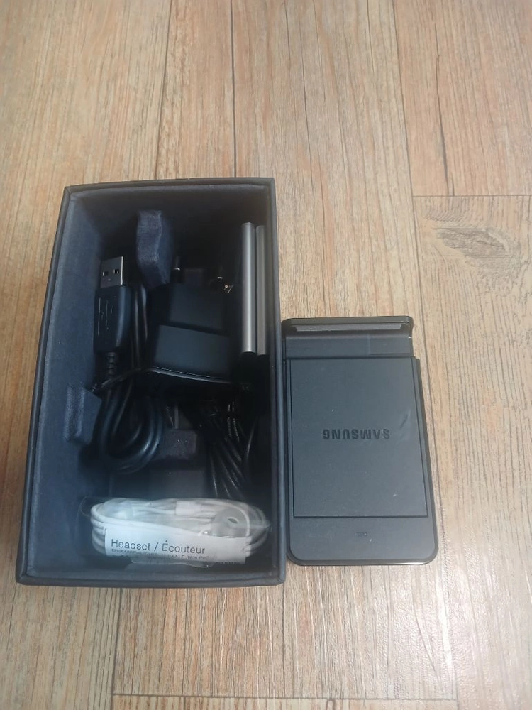 미사용 삼성 갤럭시 S2 HD LTE 스마트폰 이미지