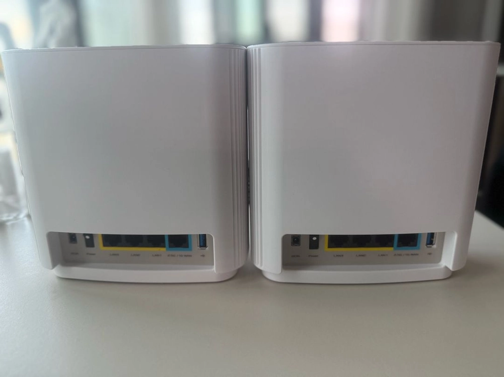 ASUS ZenWiFi AX6600(XT8) mesh 공유기 2개 이미지