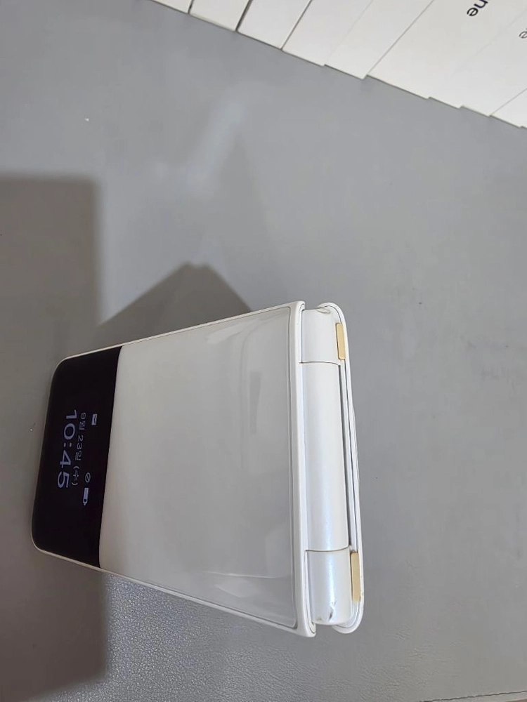 스타일폴더2 32GB 화이트 펄 이미지