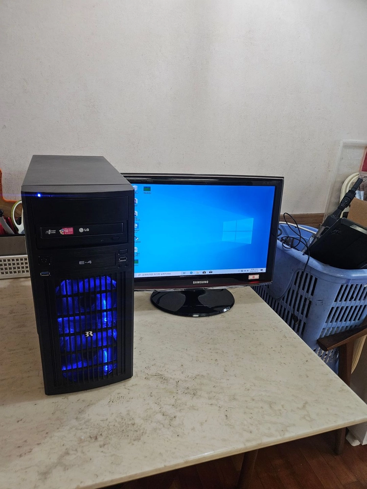 데스크탑PC (i5-6600, RAM 8G, SSD 120G, HDD 500G, GTX660) 이미지