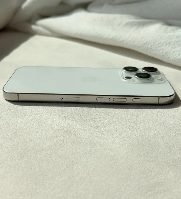 아이폰 16 Pro 256GB 화이트티타늄 배터리 91% 판매합니다 이미지