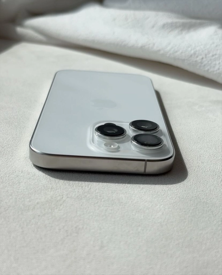 아이폰 16 Pro 256GB 화이트티타늄 배터리 91% 판매합니다 이미지