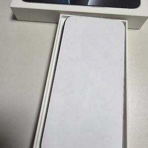 아이폰16프로맥스 리퍼 새상품 자급제 256GB 이미지