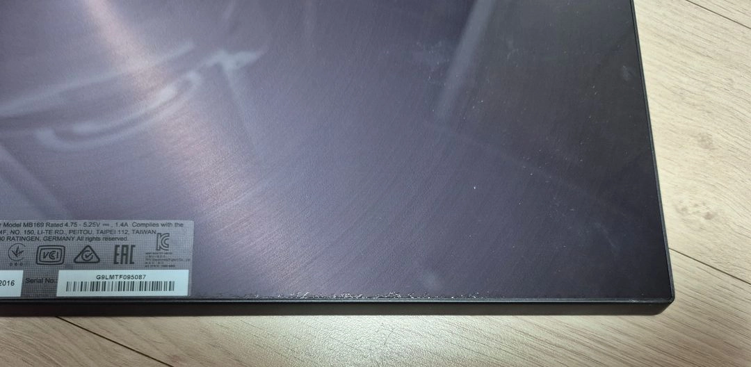 ASUS 15.6인치 포터블 모니터 MB169C+ (구성품 완비, FHD IPS) 이미지