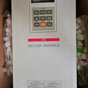 LS 벡터 인버터 7.5HP SV055IV5-2DB(MD)220V 35A A급 상태최상 실사용품 이미지
