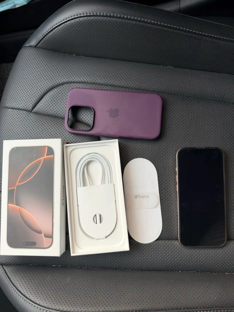 상태 최상 아이폰16프로 데저트골드 256gb 풀박스, 정품케이스 이미지