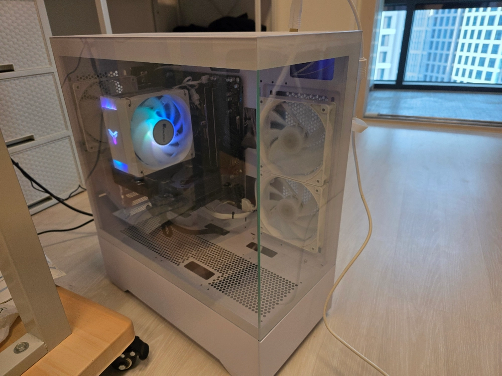 9600x / 32gb / 4060ti 완본체 팝니다 - 안심되는 중고거래